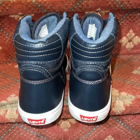 Size 13 men’s denim Levi high top sneakers - Picture 5 of 6